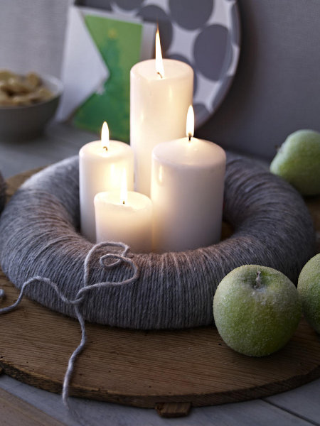 diy-festive-candle-centerpiece-green-sugar-apples-wool-wreath