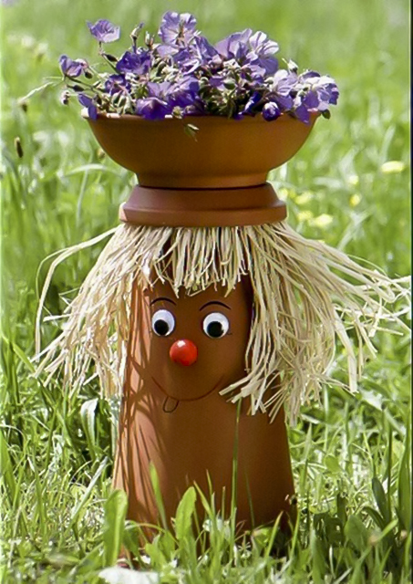 clay-flower-pot-crafts-25-cute-designs-and-painting-ideas-023